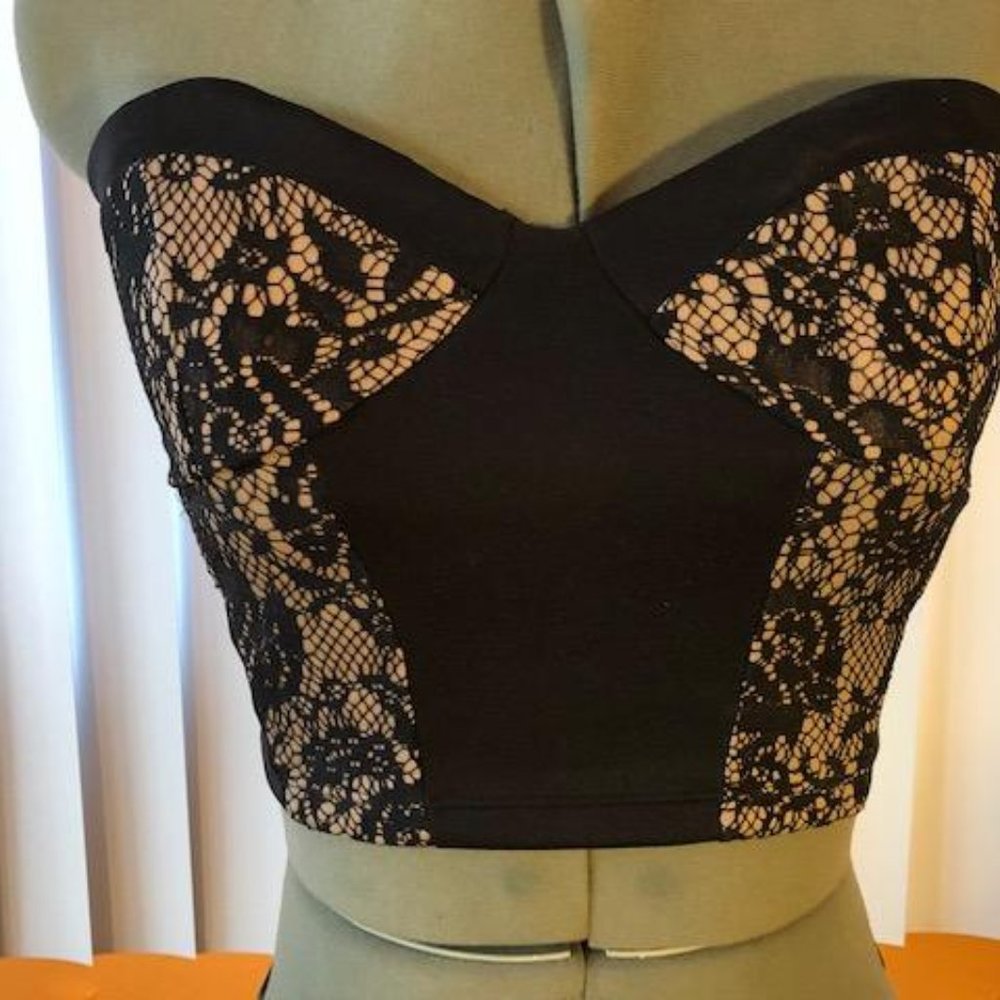 Lacey top